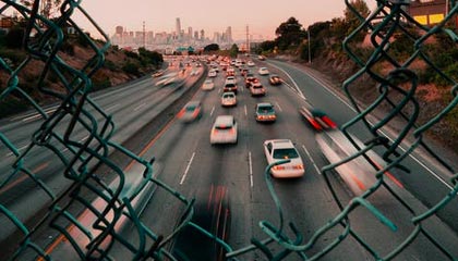 爱游戏 电竞-勇士快攻打出节奏击败灰熊，勇士打法